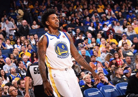 米体：罗马法院起诉那不勒斯转会财务造假，涉及奥斯梅恩等人（米体：罗马法院就转会财务造假起诉那不勒斯，奥斯梅恩等被牵涉）