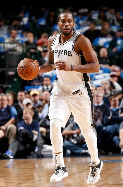 萨索洛官方：贝拉尔迪右小腿屈肌中度撕裂，已进入康复流程（萨索洛官宣：贝拉尔迪右小腿屈肌中度撕裂，已启动康复计划）