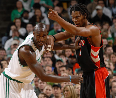 兰德尔：打球久了状态起起落落很正常 打得开心才是关键（兰德尔：打球久了状态难免起伏，享受比赛才是最重要的）