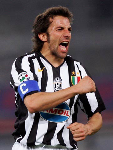 力压贝林、费尔明等4人，莫莱罗蝉联西甲月最佳U23球员（压过贝林、费尔明等四人，莫莱罗连庄西甲月度U23最佳）