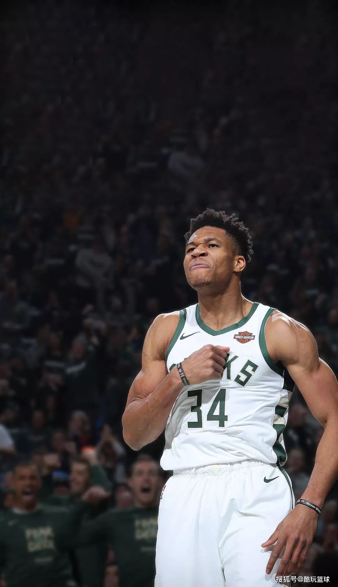 CBA杯战报：张才仁22分，北京105-86轻取天津（CBA杯快讯：张才仁砍下22分，北京105-86大胜天津）