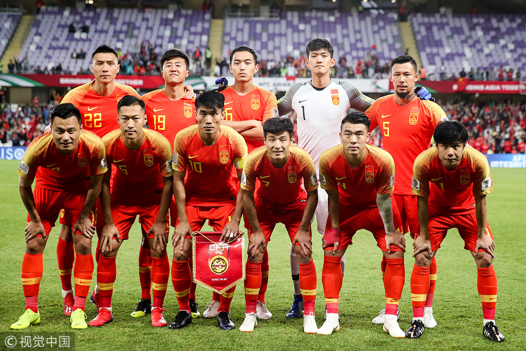 1-3被巴萨逆转，马竞连续13场西甲不败遭终结（马竞1-3遭巴萨翻盘，13轮西甲不败纪录告破）