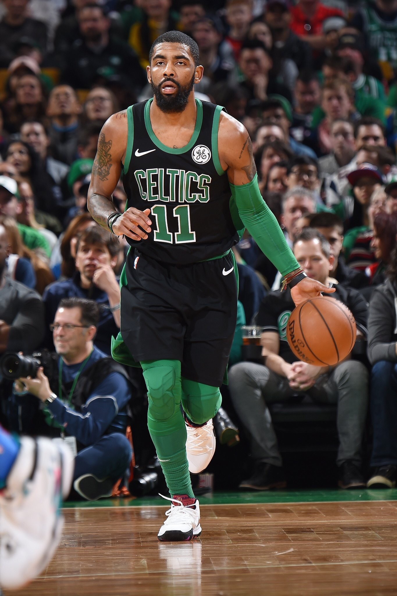 官方：拜仁明年1月6日将在客场与萨尔茨堡红牛进行友谊赛（官宣：拜仁将于明年1月6日客场对阵萨尔茨堡红牛进行友谊赛）