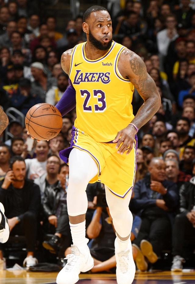 太阳队连胜被终结（太阳队连胜告破）