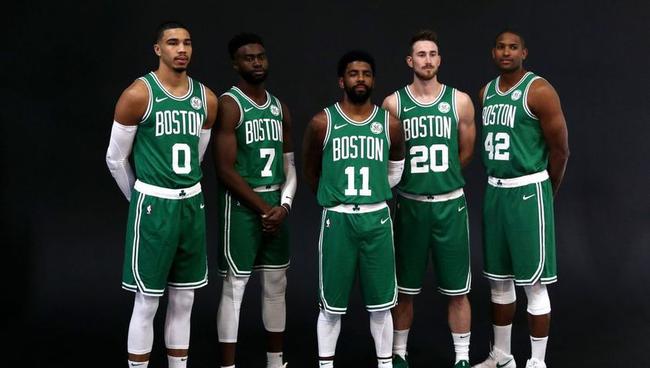 队报：罗马有意冬窗签恩博洛，已经与球员接触了解情况（队报：罗马计划冬窗引进恩博洛，已与球员沟通）