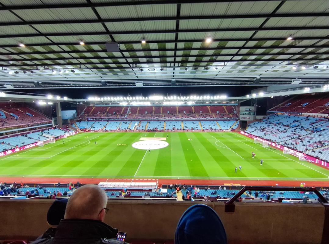 CBA赛场技术统计：辽宁队三分命中率领先,（CBA数据速递：辽宁队三分命中率居首）