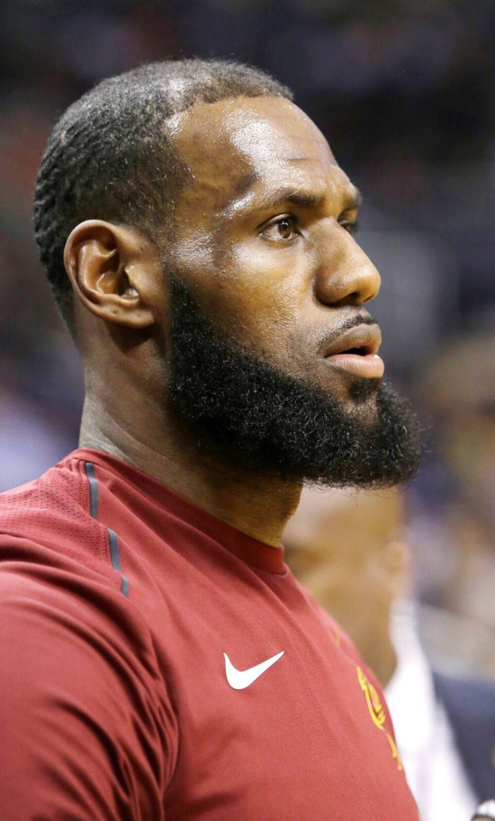 科贝记者：巴尔韦德右腿内收肌不适，明天将接受检查（巴尔韦德右腿内收肌不适，科贝记者称其明日将接受检查）