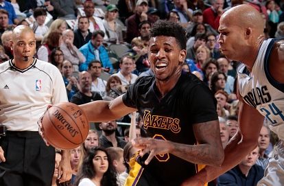 欧冠近11战打进12球，劳塔罗当选国米2-1凯拉特队内最佳球员（欧冠近11战斩获12球，劳塔罗当选国米2-1击败凯拉特队内最佳）