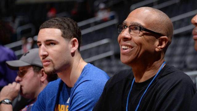 梅西荣膺美职联年度MVP，成北美体坛连续获奖伟大球员（梅西加冕美职联年度MVP，成为北美体坛连夺大奖的传奇球员）