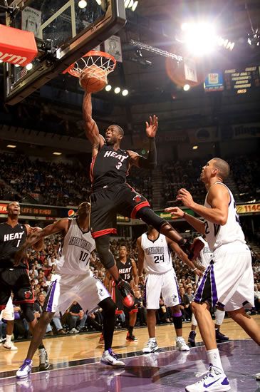 科贝：贝林厄姆肌肉疲劳，能否出战奥林匹亚科斯存疑（科贝：贝林厄姆遭肌肉疲劳，出战奥林匹亚科斯成疑）